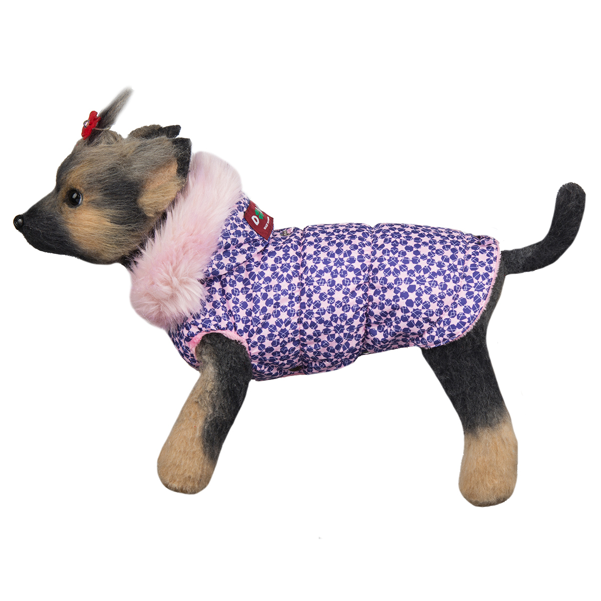 Куртка для собак Dogmoda Аляска, для девочки. Размер 1 (S)DM-160290-1 Куртка для собак Dogmoda Аляска, для девочки. Размер 1 (S)DM-160290-1Куртка для собак Dogmoda Аляска изготовлена из полиэстера водоотталкивающего типа. Для подкладки был использован синтепон и искусственный мех. Изделие легко одевается и снимается, не доставляя неприятных минут хозяину и его питомцу. Технология пошива аляски не стесняет движений и позволяет весело бегать наперегонки с четвероногими друзьями. Непрерывный теплообмен обеспечивает сохранение свежести кожного покрова, который у маленьких собачек особенно чувствителен и уязвим. Светлые, мягкие и яркие тона аляски будут гармонировать с веселостью и подвижностью домашнего любимца на прогулке. Одежда надежно защитит собачку от пронизывающей зимней стужи и позволит от души наслаждаться свежим снегом и длительным пребыванием на прогулке в морозный день.