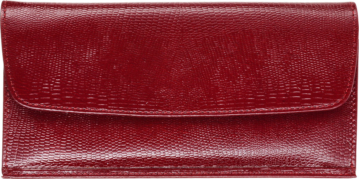 Портмоне женское Befler, цвет: красный. PJ.41.-3PJ.41.-3.red Портмоне женское Befler, цвет: красный. PJ.41.-3PJ.41.-3.redЖенское портмоне Befler выполненное из натуральной кожи красного цвета, украшено декоративным тиснением под кожу ящерицы. Внутри портмоне состоит из одного большого отделения для купюр, четырех накладных текстильных карманов для визиток или кредитных карт, кармана для мелочи на застежке-молнии и скрытого кармана для мелких бумаг. Закрывается широким клапаном на металлическую кнопку. Такое портмоне станет отличным подарком для человека, ценящего качественные и необычные вещи. Характеристики: Цвет: бордовый. Размер: 19 см x 9,5 см x 1,5 см. Материал: натуральная кожа, текстиль, металл. Производитель: Россия. Артикул: PJ.41.-3.