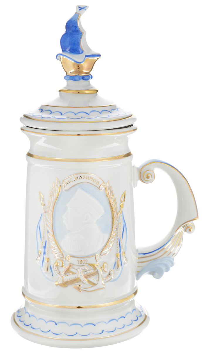 Кружка Фарфор Вербилок Нахимов, с крышкой, 1,4 л1911000П Кружка Фарфор Вербилок Нахимов, с крышкой, 1,4 л1911000ПКружка Фарфор Вербилок Нахимов - идеальный атрибут для главы семейства, ведь еще на Руси, что чай, что квас, что пиво было принято пить исключительно из большой посуды, подчеркивая величину и широту русской души. Фарфоровая кружка Фарфор Вербилок Нахимов и размером, и декором отвечает всем требованиям людей с широкой душой и хорошим аппетитом, поэтому прекрасно подходит как для ежедневных трапез, так и для подарка дорогим друзьям. Высота кружки (без учета крышки): 19,5 см. Диаметр кружки (по верхнему краю): 10 см. Объем кружки: 1,4л.
