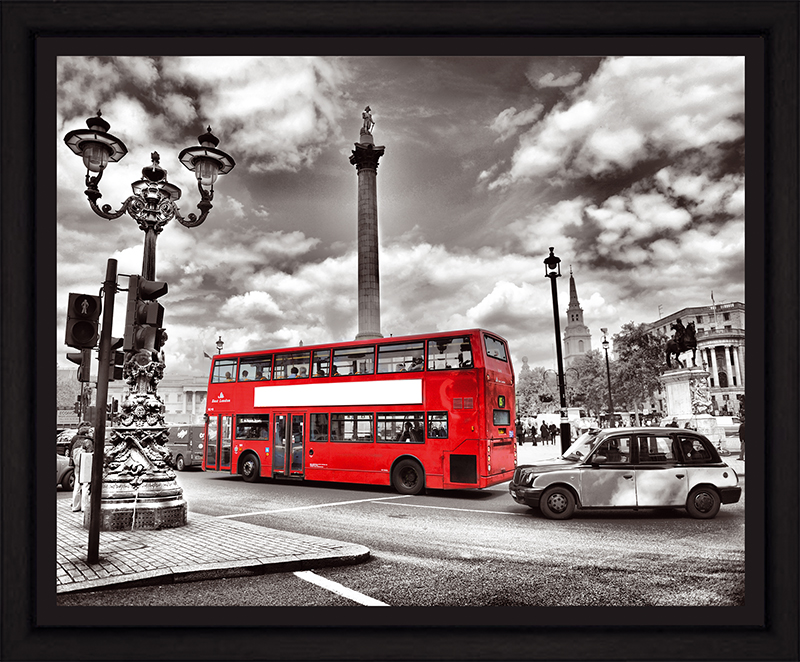Картина Postermarket Лондонский автобус, 40 х 50 см. PM-4038PM-4038 Картина Postermarket Лондонский автобус, 40 х 50 см. PM-4038PM-4038Картина Postermarket Лондонский автобус прекрасно подойдет для декора интерьера различных помещений. Постер, выполненный в технике фотопечать, оформлен багетом черного цвета. Картина для интерьера (постер) - это современное и актуальное направление в дизайне помещений. Ее можно использовать для оформления любых помещений (дом, квартира, офис, бар, кафе, ресторан или гостиница). работоспособность. Правильное оформление интерьера создает благоприятный психологический климат, улучшает настроение и мотивирует. Размер картины: 240 x 300 мм.