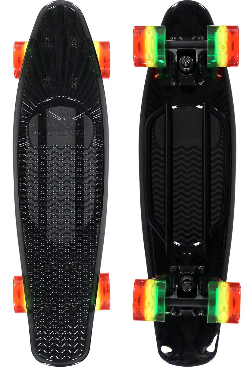 Скейтборд пластиковый Sunset Skateboards Black Rasta, цвет: черный, красный, желтый, дека 56 х 15 смBLACK RASTA Скейтборд пластиковый Sunset Skateboards Black Rasta, цвет: черный, красный, желтый, дека 56 х 15 смBLACK RASTAКрасивый и функциональный пластборд Sunset Skateboards Black Rasta, изготовленный из прочного поликарбоната (PC), отлично сочетается со светящимися колесами Flare LED. Стильный днем и ночью, он создан для того, чтобы производить впечатление на окружающих. Пластборд сочетает в себе высокую прочность поликарбоната, который используют для производства бронестекол, гибкость и стабильность. Запатентованная формула с УФ-ингибиторами продлевает срок службы на открытом воздухе. Колеса выполнены из высококачественного полиуретана. Подходит для детей от 7 лет.