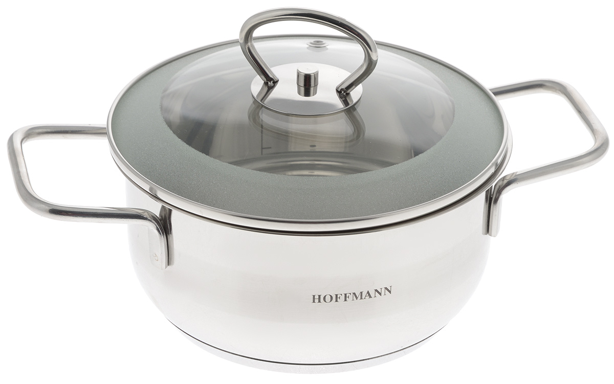 Кастрюля Hoffmann с крышкой, 1,6 лНМ 5316 Кастрюля Hoffmann с крышкой, 1,6 лНМ 5316Кастрюля Hoffmann изготовлена из высококачественной нержавеющей стали. Нержавеющая сталь отличается высокой экологической чистотой и долговечностью, устойчива к воздействию пищевых кислот, не образует соединений с компонентами пищи. Термоаккумулирующее дно обеспечивает быстрый нагрев и равномерное распределение тепла по всей поверхности. Внутренняя стенка оснащена мерной шкалой. Жаропрочная стеклянная крышка плотно прилегает к краям посуды, имеет отверстие для выхода пара, сохраняя аромат и вкус блюд. При этом можно наблюдать за готовностью пищи без потери тепла. Крышка оснащена удобной ручкой. Кастрюля подходит для всех типов плит, включая индукционные. Диаметр (по верхнему краю): 16 см. Ширина (с учетом ручек): 25,7 см. Высота стенок: 8,5 см.
