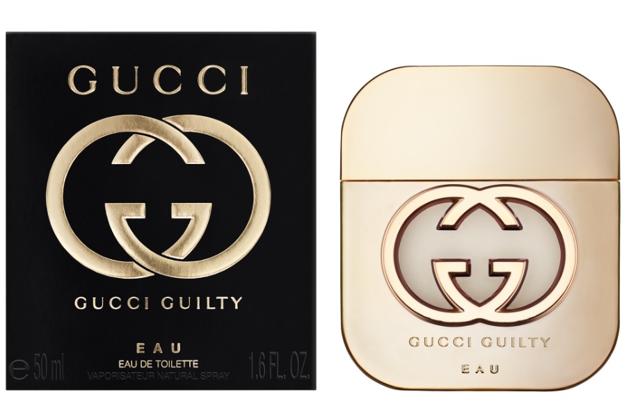 Gucci Guilty Eau Woman Туалетная вода 50 мл0730870174586 Gucci Guilty Eau Woman Туалетная вода 50 мл0730870174586В конце 2015 года Gucci выпустил новый парфюмерный дуэт Guilty. Женский Guilty Eau – это фланкер оригинального Gucci Guilty 2010 года, версия более прохладная, легкая и игристая. Фруктовая цветочная композиция с легкими влажными акцентами построена вокруг насыщенных аккордов душистой земляники и экзотического личи. Их сочные и сладкие мотивы красиво обрамлены прохладой акватических переливов, создавая сексуальные и кокетливые переходы, завораживающие глубиной и слаженностью. На фоне фруктовой феерии проступает чувственная лилия, виртуозно обрамленная шелковистыми мускусными струями. Романтичный, женственный и игривый Gucci Guilty Eau – выбор обаятельных и элегантных. Композиция: личи, акватические аккорды, лилия, земляника, мускус.