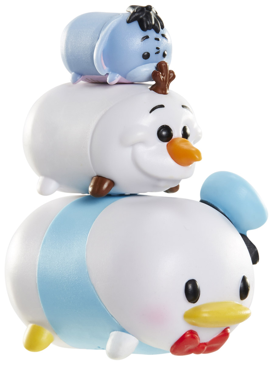 Tsum Tsum Набор фигурок Ослик Олаф Дональд Дак980080_155/177/115 Tsum Tsum Набор фигурок Ослик Олаф Дональд Дак980080_155/177/115Tsum Tsum - это небольшие коллекционные фигурки, изображающие различных персонажей детских мультфильмов Дисней. Они очень яркие, качественно сделаны и выглядят весьма привлекательно. В набор входят 3 фигурки разных размеров. Отличительной особенностью игрушек является то, что их можно сцеплять друг с другом, усаживая на спины - таким образом, у вас получится подобие оригинальной башенки. Соберите целую коллекцию фигурок! В наборе фигурки под номерами 155, 177, 115.