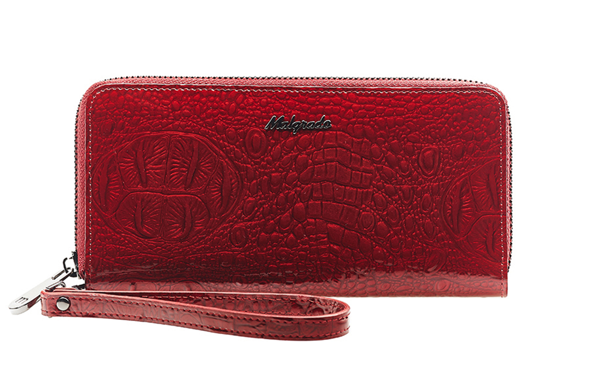 Кошелек Malgrado, цвет: красный. 73005-0170173005-01701# Red Клатч Malgrado Кошелек Malgrado, цвет: красный. 73005-0170173005-01701# Red Клатч MalgradoСтильный кошелек Malgrado изготовлен из лаковой натуральной кожи красного цвета с тиснением под рептилию и закрывается на молнию. У кошелька четыре основных отделения, одно из них на молнии. В кошельке есть по четыре кармашка на боковых стенках для карточек, визиток, кредиток и два кармашка побольше, в которые можно положить пропуск, проездной билет или фотографию. Закрывается на металлическую молнию. В комплект так же входит удобный кожаный ремешок.