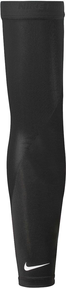 Нарукавник для бега Nike Pro Perf Arm Sleeves, цвет: черный, белый. Размер M/LN.RS.C7.058.ML Нарукавник для бега Nike Pro Perf Arm Sleeves, цвет: черный, белый. Размер M/LN.RS.C7.058.ML- Материал Dri-Fit обеспечивает сухость и комфорт. - Эластичная резинка Nike Pro обеспечивает надежную посадку. - Отверстия для большого пальца для улучшенной посадки. - Термо-перенос Swoosh-лого. - Сетчатый материал, расположен в стратегически нужных местах. - В комплекте 2 нарукавника.