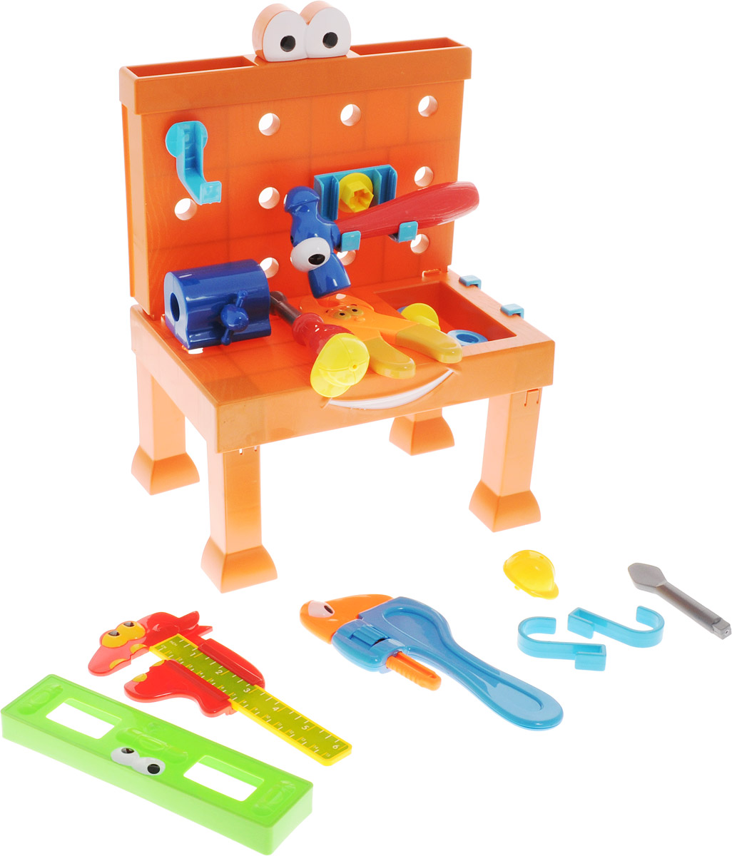 Boley Игровой набор Мастерская с рабочим столом уровнем и зажимом31171C_вид 2 Boley Игровой набор Мастерская с рабочим столом уровнем и зажимом31171C_вид 2Игровой набор Мастерская с рабочим столом - это великолепный подарок для юного строителя. Легкие и яркие пластиковые инструменты сделают вашу домашнюю мастерскую безопасной для ребенка. В наборе имеется складной рабочий стол, на котором легко разместятся многочисленные игрушечные инструменты. К стенке стола можно приделать специальные крючки для более удобного хранения инструментов. Набор содержит молоток, зажим, клещи, уровень, отвертку и винты с гайками. Все предметы оформлены забавными личиками с глазками. А отвертка и зажим даже могут примерить строительные каски! Игрушки помогут маленькому мастеру познакомиться с основными видами инструментов и получить навык работы с ними. Предметы, входящие в набор, замечательно подходят для дидактических и ролевых игр, знакомят с социальными ролями, развивают моторику ребенка. Порадуйте своего ребенка таким чудесным набором!