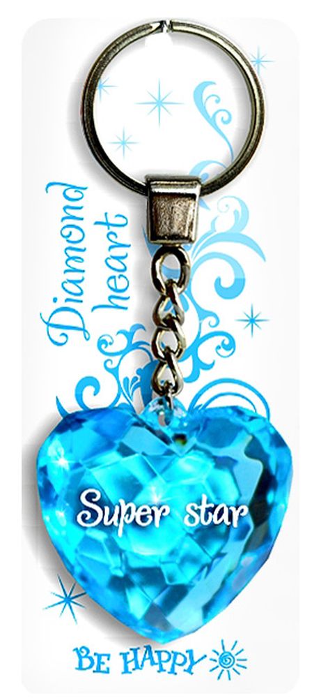 Брелок Be Happy Диамантовое сердце. Super star06 Брелок Be Happy Диамантовое сердце. Super star06Оригинальный брелок Be Happy Диамантовое сердце, изготовленный из высококачественного пластика, станет отличным подарком. Это не только приятный, но и практичный сувенир для каждодневного использования, ведь такое хрустальное сердце - не просто брелок, а модный аксессуар. Брелоком можно украсить сумочку, детскую коляску или повесить на ключи. Переливающиеся грани и блестящая поверхность создадут гламурный образ. Длина цепочки - 4 см. Диаметр кольца - 2 см.