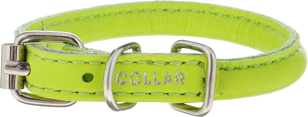 Ошейник для собак CoLLaR Glamour, цвет: зеленый, диаметр 6 мм, обхват шеи 17-20 см22265 Ошейник для собак CoLLaR Glamour, цвет: зеленый, диаметр 6 мм, обхват шеи 17-20 см22265Ошейник CoLLaR Glamour изготовлен из кожи, устойчивой к влажности и перепадам температур. Клеевой слой, сверхпрочные нити, крепкие металлические элементы делают ошейник надежным и долговечным. Изделие отличается высоким качеством, удобством и универсальностью. Размер ошейника регулируется при помощи металлической пряжки. Имеется металлическое кольцо для крепления поводка. Ваша собака тоже хочет выглядеть стильно! Модный ошейник с уплотнением по всей длине не только не будет натирать шею вашему любимцу, но и станет для питомца отличным украшением и выделит его среди остальных животных. Минимальный обхват шеи: 17 см. Максимальный обхват шеи: 20 см. Диаметр: 0,6 см.