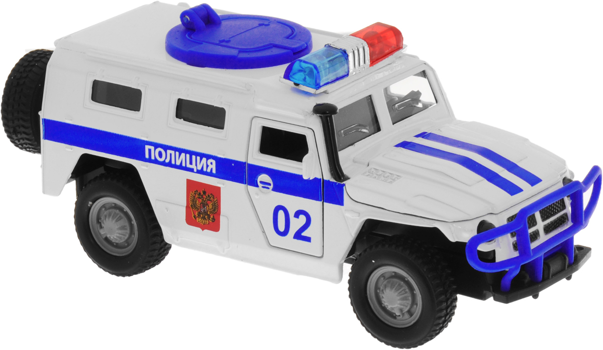 ТехноПарк Модель автомобиля ГАЗ Тигр Полиция масштаб 1:43CT12-357-N3 ТехноПарк Модель автомобиля ГАЗ Тигр Полиция масштаб 1:43CT12-357-N3Модель автомобиля ТехноПарк ГАЗ Тигр: Полиция, выполненная из металла, пластика и резины, станет любимой игрушкой вашего малыша. Игрушка представляет собой модель полицейского внедорожника ГАЗ Тигр. Дверцы модели открываются, а прорезиненные колеса обеспечивают надежное сцепление с любой поверхностью пола. Имеются световые и звуковые эффекты. Модель оснащена инерционным ходом: достаточно немного отвести ее назад, а затем отпустить - машинка быстро поедет вперед. Ваш ребенок будет часами играть с этой машинкой, придумывая различные истории. Порадуйте его таким замечательным подарком! Для работы игрушки необходимы 3 батарейки типа LR41 напряжением 1,5V (товар комплектуется демонстрационными).