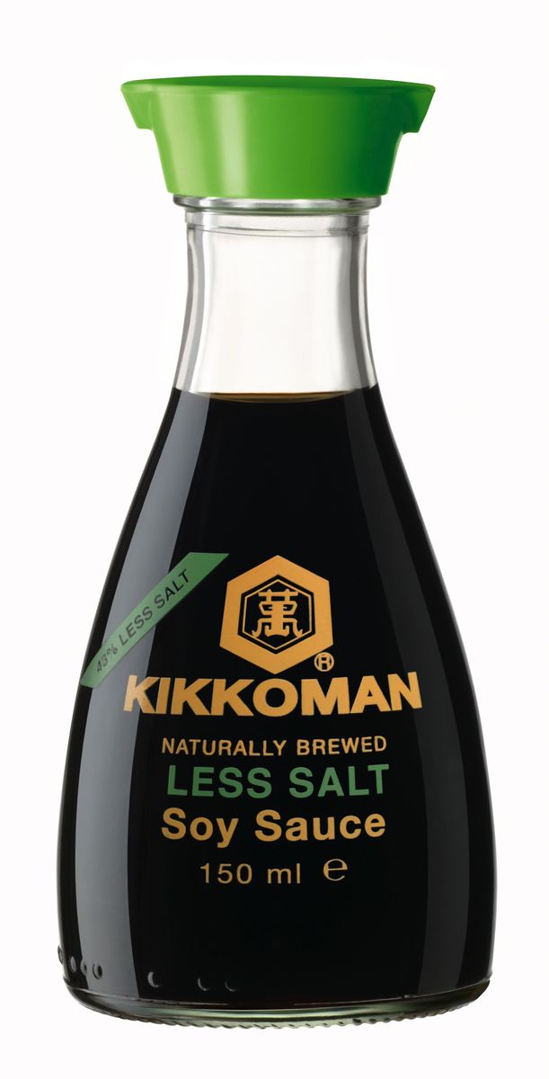 Kikkoman соус соевый легкий, 150 мл (диспенсер)24129 Kikkoman соус соевый легкий, 150 мл (диспенсер)24129Классический продукт бренда Kikkoman (Киккоман) - натурально соевый соус, который превосходно подходит как ингредиент, и как приправа для множества готовых блюд. Он идеально сочетается не только с деликатесами азиатской кухни, но и, например, со спагетти, американскими бюргерами, или салатами. Соевый соус Kikkoman (Киккоман) изготавливается традиционным, классическим способом естественного брожения из сочетания 4 натуральных ингредиентов: соевых бобов, воды, пшеницы и соли. Натурально сваренный соевый соус Kikkoman прозрачный, имеет красновато-коричневый цвет и незабываемый, легко узнаваемый приятный вкус.