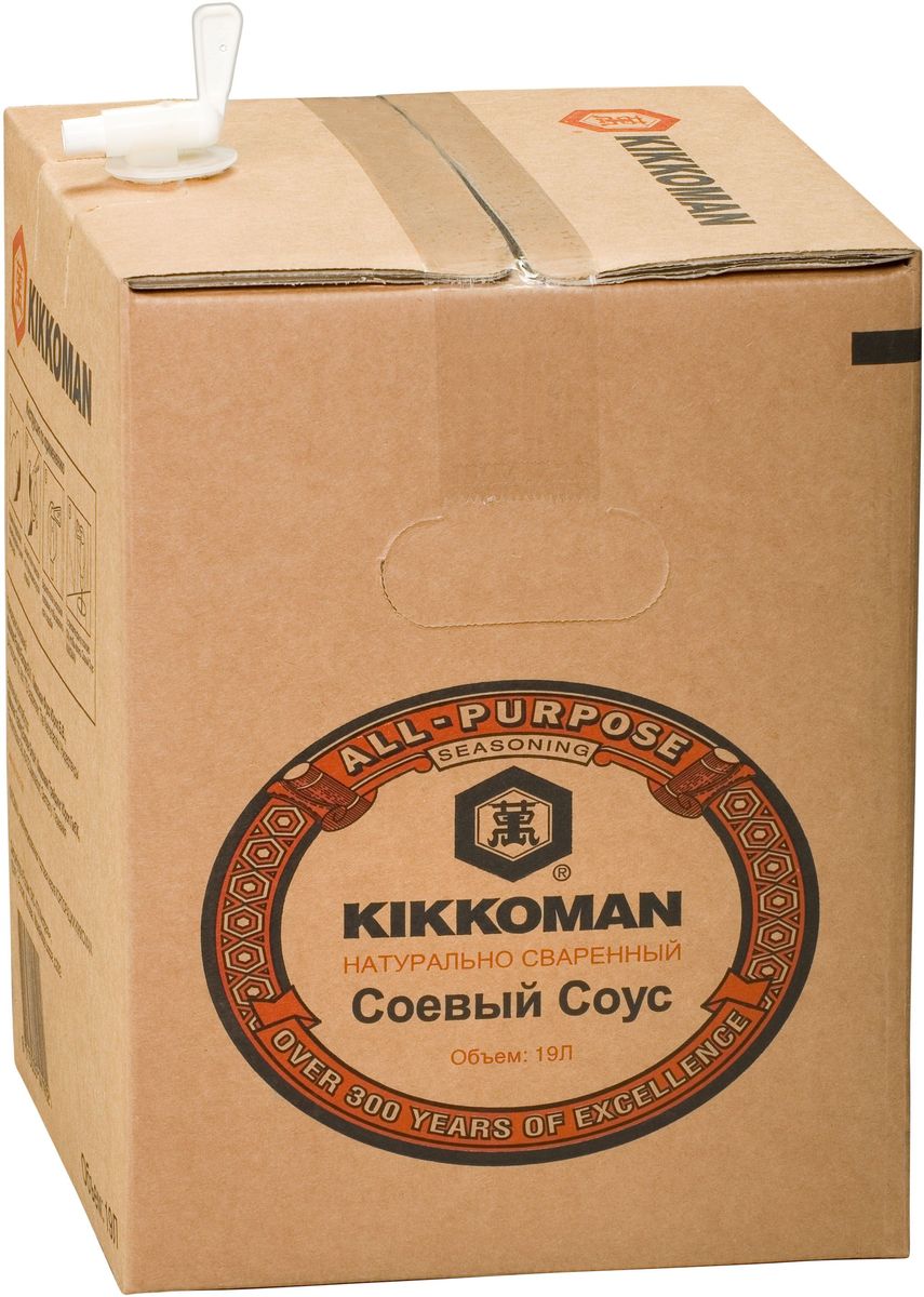 Kikkoman соус соевый, 19 л24238 Kikkoman соус соевый, 19 л24238Классический продукт бренда Kikkoman (Киккоман) - натуральный соевый соус, который превосходно подходит как ингредиент, и как приправа для множества готовых блюд. Он идеально сочетается не только с деликатесами азиатской кухни, но и, например, со спагетти, американскими бюргерами или салатами. Соевый соус Kikkoman (Киккоман) изготавливается традиционным, классическим способом естественного брожения из сочетания 4 натуральных ингредиентов: соевых бобов, воды, пшеницы и соли. Натурально сваренный соевый соус Kikkoman прозрачный, имеет красновато-коричневый цвет и незабываемый, легко узнаваемый приятный вкус.