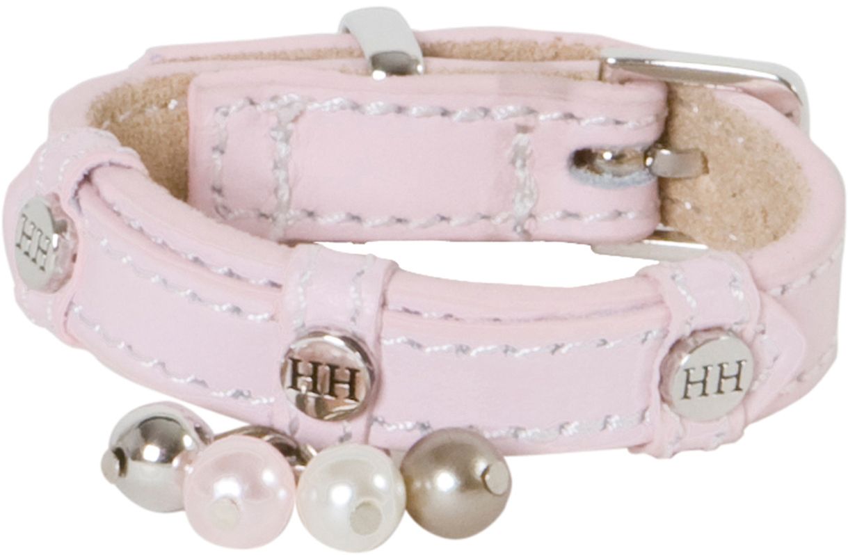 Ошейник для собак Happy House Beads, цвет: розовый, обхват шеи 25-33 см, ширина 1,5 см. Размер XS6702-3 Ошейник для собак Happy House Beads, цвет: розовый, обхват шеи 25-33 см, ширина 1,5 см. Размер XS6702-3Ошейник для собак Happy House Beads станет изысканным аксессуаром для вашей собачки. Ошейник выполнен из натуральной гладкой и замшевой кожи. Он украшен клепками, контрастной строчкой и подвесками. Размер ошейника регулируется при помощи металлической пряжки. Имеется металлическое кольцо для крепления поводка. Клеевой слой, сверхпрочные нити, крепкие металлические элементы делают ошейник надежным и долговечным. Изделие отличается высоким качеством, удобством и универсальностью. Ваша собака тоже хочет выглядеть стильно! Такой модный ошейник станет для питомца отличным украшением и выделит его среди остальных животных. Обхват шеи: 25-33 см. Ширина: 1,5 см.