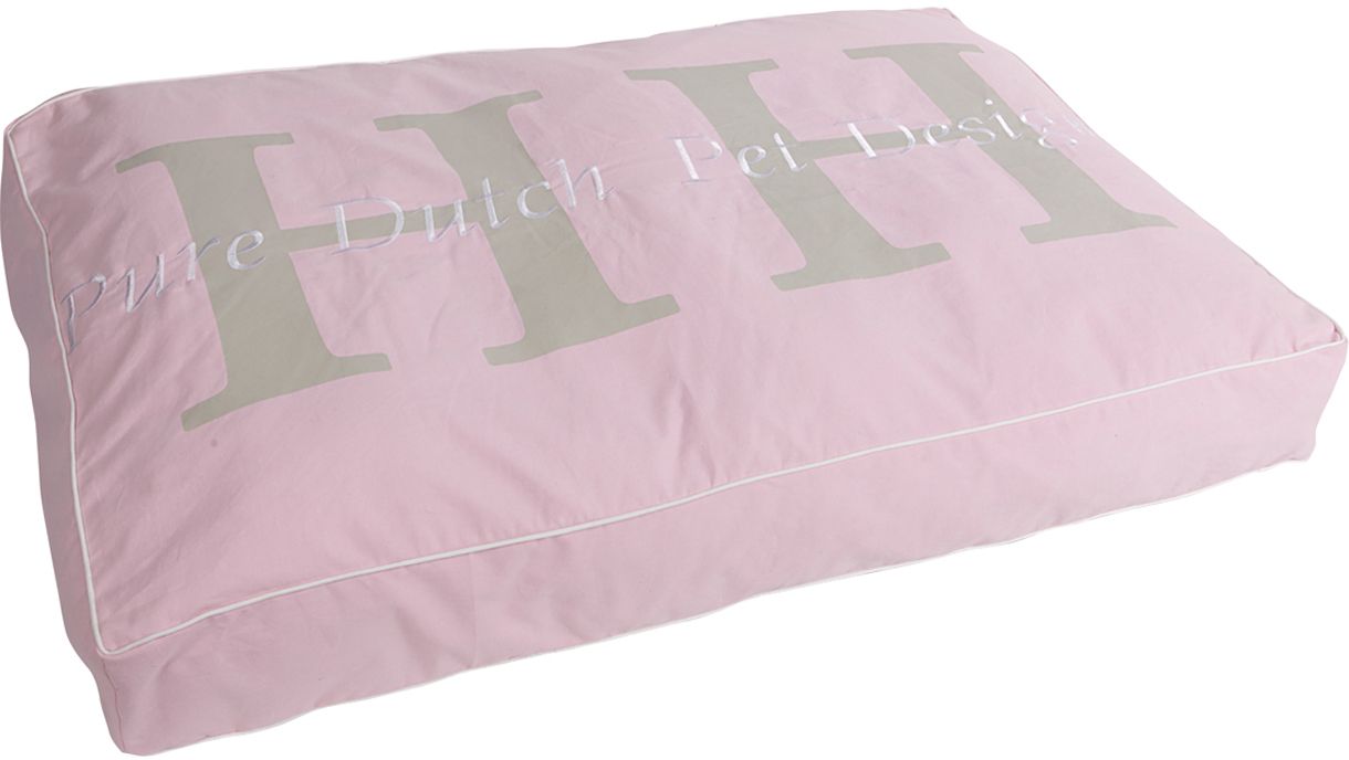 Подушка для животных Happy House Pure Dutch Pet Design, цвет: розовый, 110 х 75 х 15 см8181-2 Подушка для животных Happy House Pure Dutch Pet Design, цвет: розовый, 110 х 75 х 15 см8181-2Подушка для домашних животных Happy House Pure Dutch Pet Design изготовлена с применением высоких технологий из самых качественных материалов. Верх изделия выполнен из хлопка, а в качестве наполнителя используется полиэстер, который обеспечивает мягкость подушки. Изделие долговечно и экологично, отлично сохраняет форму и эластичность и легко стирается. Подушка для домашних животных Happy House Pure Dutch Pet Design непременно порадует вашего питомца и обеспечит ему комфортный сон и полноценный отдых.