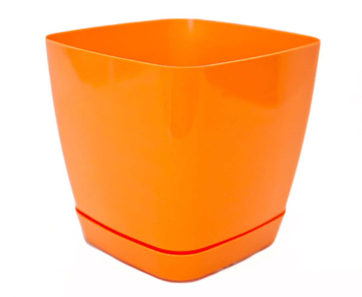 Горшок для цветов Form-Plastic Тоскана, с поддоном, цвет: оранжевый, 1,7 л5907474330440 Горшок для цветов Form-Plastic Тоскана, с поддоном, цвет: оранжевый, 1,7 л5907474330440При производстве серии Тоскана поверхность горшков приобретает приятный глянцевый отлив. Особая форма поддона продолжает минималистичный дизайн горшка, а специальные крепежи обеспечивают его надежное крепление.