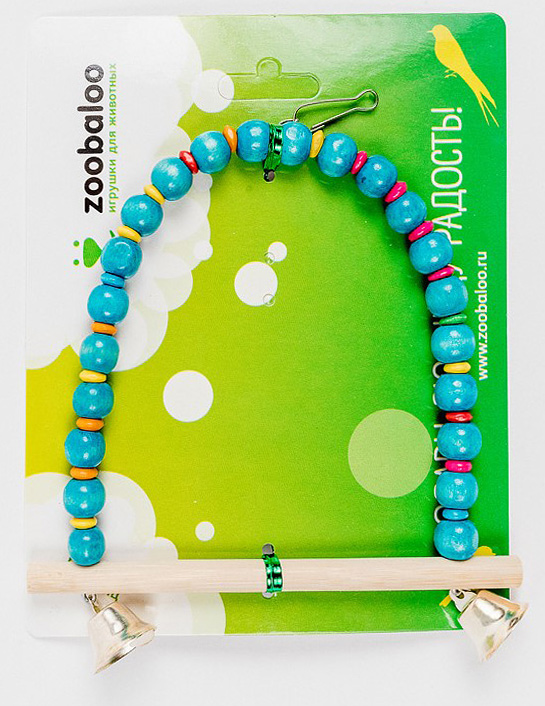 Игрушка для птиц Zoobaloo Качели. Африка. 574574 Игрушка для птиц Zoobaloo Качели. Африка. 574574Игрушка Zoobaloo Качели. Африка - превосходный аксессуар для снятия стресса и развлечения вашего пернатого компаньона! Экзотическая расцветка, деревянная жердочка, чтобы не повредить нежные лапки, и два звонких колокольчика! Качельки также оснащены удобным карабином для подвешивания в клетке. Это великолепный повод для веселья!