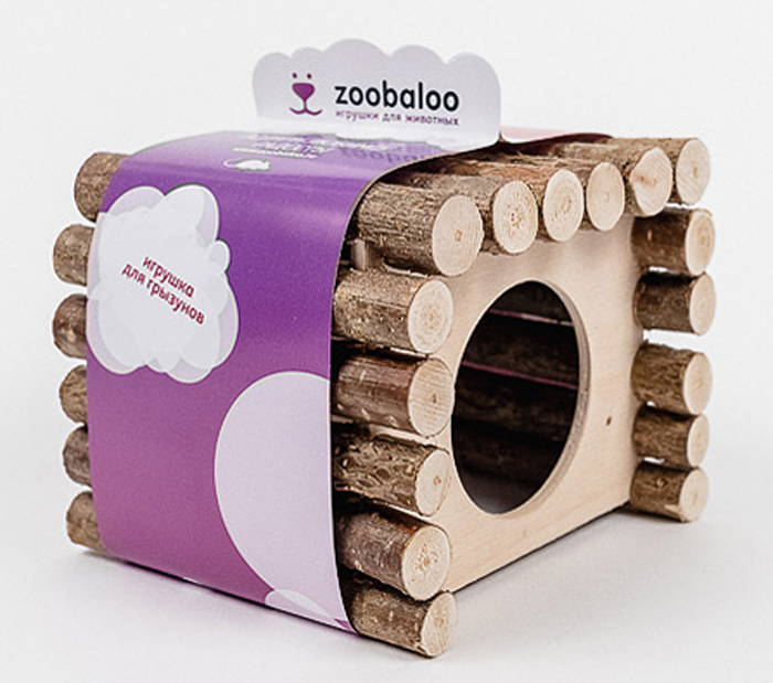 Домик для грызунов Zoobaloo КвадроДом, 15 х 12 х 16 см614 Домик для грызунов Zoobaloo КвадроДом, 15 х 12 х 16 см614Оригинальный домик для грызунов Zoobaloo изготовлен из орешника. Благодаря технологии производства без гвоздя и использовании съедобного клея ваш любимец может не только жить в этом домике, но и кусать и грызть его, и все это абсолютно безопасно! Благодаря прямоугольной форме крыши, домик успешно может быть использован в качестве спортивного снаряда для поддержания формы вашего питомца! По нему можно бегать, лазить!