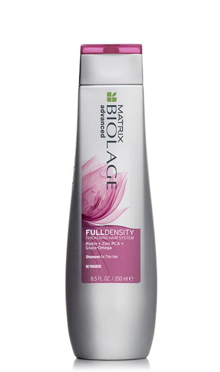 Matrix Biolage Full Density Шампунь для тонких волос, 250 млE1498500 Matrix Biolage Full Density Шампунь для тонких волос, 250 млE1498500Увеличивает диаметр* и снижает ломкость волос для придания им видимой густоты и ощутимой плотности**. Шампунь Biolage Fulldensity™ (ФуллДенсити) бережно очищает волосы, удаляя загрязнения волосяных фолликул и мгновенно придавая волосам здоровый вид. Без парабенов. *Увеличение диаметра волоса при использовании совместно с уплотняющим спреем Biolage Fulldensity™. **При использовании системы из шампуня и кондиционера.
