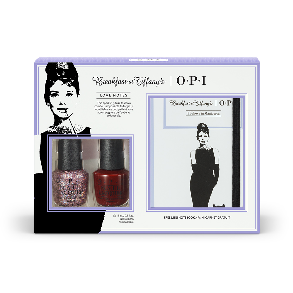 OPI Набор лаков для ногтей с записной книжкой Holiday 2016, 2 х 15 млHR H29 OPI Набор лаков для ногтей с записной книжкой Holiday 2016, 2 х 15 млHR H29Классика американского кино Завтрак у Тиффани вдохновила OPI на создание новогодней коллекции. “Я верю в маникюр.” Знаменитые слова, произнесенные иконой стиля Одри Хепберн, – непреложная истина для OPI. Именно поэтому салонный бренд #1 в мире представляет «Завтрак у Тиффани» – рождественскую коллекцию, которая пленяет той же элегантностью и неотразимостью, что и Одри Хепберн в роли Холли Голайтли в одноименном классическом американском фильме. “Одри не просто была воплощением классической красоты. Она излучала красоту, понимала ее и стала настоящим синонимом слова «стиль»,” - говорит Сьюзи Вайс-Фишманн, соучредитель и посол марки OPI. “В каждой из нас есть что-то от Одри, и не найти лучшего времени, чем новогодние и рождественские каникулы с их вихрем вечеринок, чтобы продемонстрировать это.” Созданный в фильме образ кокетливой игривости Одри Хепберн вдохновил OPI на создание лимитированной коллекции «Завтрак у Тиффани». Классические красные и бордовые оттенки соседствуют с...