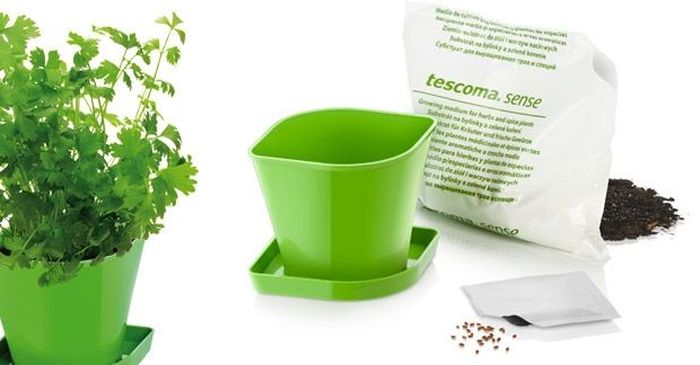 Набор для выращ-ия пряных растений Tescoma Sense. Кориандр. 899073899073 Набор для выращ-ия пряных растений Tescoma Sense. Кориандр. 899073899073Набор для выращивания пряных растений SENSE Кориандр включает в себя семена, органический почвенный субстрат био-качества и цветочный горшок из прочного пластика. Инструкция по применению внутри упаковки.