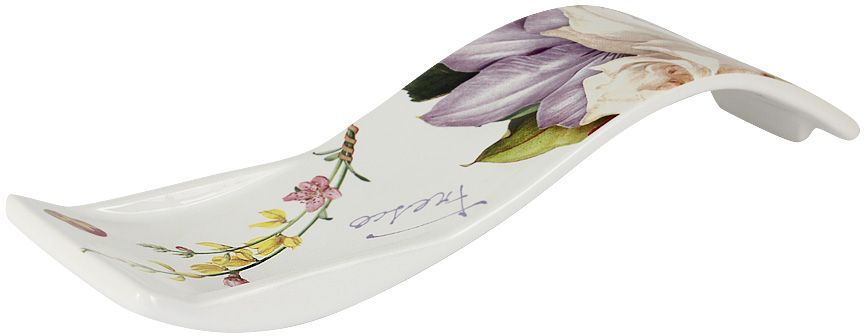 Ложка-подставка Ceramiche Viva Фреско, 28 см. CV2-T11-04048-ALCV2-T11-04048-AL Ложка-подставка Ceramiche Viva Фреско, 28 см. CV2-T11-04048-ALCV2-T11-04048-ALЛожка-подставка 28см Фреско Керамическая посуда итальянской фабрики Ceramiche Viva известна не только своим превосходным качеством, но и удивительными, неповторимыми дизайнами, отличающими ее от любой другой керамической посуды. Невозможно относиться к изделиям Ceramiche Viva как к обычной посуде. Приобретя любую вещь из ассортимента Ceramiche Viva, вы украсите свой дом, доставите радость родным и близким, и ваш обычный ужин превратится в праздничный. Помимо внешней привлекательности посуда Ceramiche Viva обладает и прекрасными практическими свойствами: посуду Ceramiche Viva можно мыть в посудомоечной машине и использовать в микроволновой печи. Не разрешается применять при мытье посуды абразивные порошки. Поверхность изделий покрыта высококачественной глазурью, не содержащей свинца.