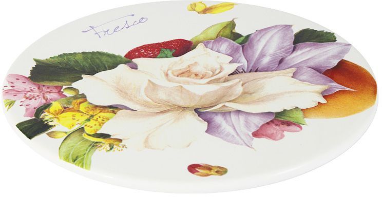 Блюдо Ceramiche Viva Фреско, диаметр 21 смCV2-T11-08048-AL Блюдо Ceramiche Viva Фреско, диаметр 21 смCV2-T11-08048-ALБлюдо Ceramiche Viva Фреско изготовлено из высококачественной керамики. Нанесение сверкающей глазури, не содержащей свинца, придает посуде превосходный блеск и особую прочность. Изделие украшено ярким цветочным рисунком. Такое блюдо отлично подойдет для сервировки разнообразных закусок, нарезок, канапе. Оно изысканно украсит стол и подчеркнет ваш прекрасный вкус. Изделие можно мыть в посудомоечной машине и использовать в микроволновой печи. Не разрешается применять при мытье посуды абразивные порошки.
