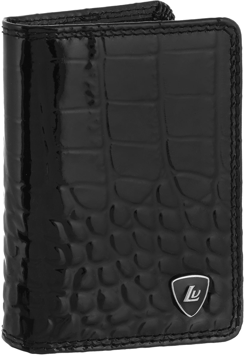 Визитница женская Leo Ventoni, цвет: черный. L330490L330490-nero cocco Визитница женская Leo Ventoni, цвет: черный. L330490L330490-nero coccoСтильная визитница Leo Ventoni выполнена из натуральной лакированной кожи с тиснением под крокодила, оформлена металлической фурнитурой с символикой бренда. Изделие раскладывается пополам. Внутри расположен блок из полупрозрачного мягкого пластика, состоящий из восьми файлов с выемками для визиток, и два боковых сетчатых кармана. Изделие поставляется в фирменной упаковке. Оригинальная визитница Leo Ventoni станет отличным подарком для человека, ценящего качественные и практичные вещи.