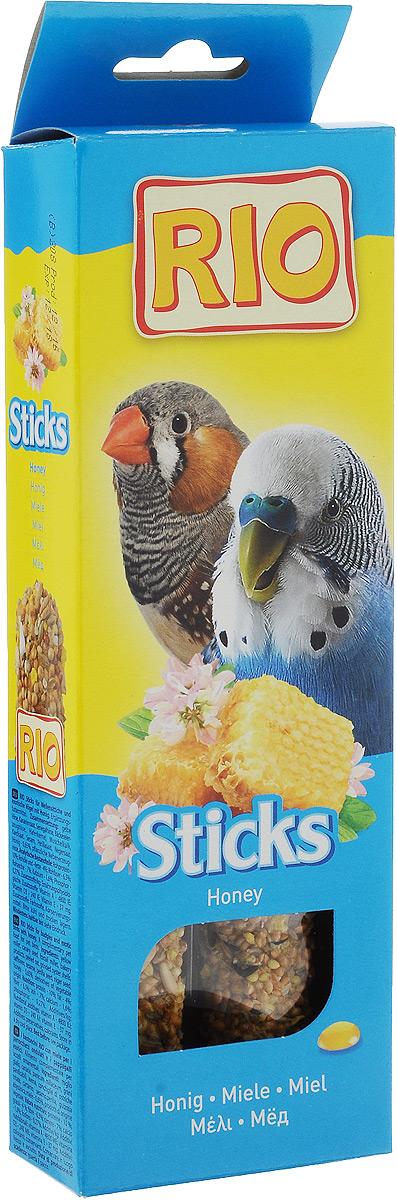 Лакомство для волнистых попугайчиков и экзотов RIO Sticks, с медом, 2 х 40 г56822 Лакомство для волнистых попугайчиков и экзотов RIO Sticks, с медом, 2 х 40 г56822Лакомство RIO Sticks с медом - это дополнительное питание для волнистых попугайчиков и экзотов. В процессе производства палочки запекают в специальных печах особым способом, это обеспечивает превосходный вкус и хрустящую консистенцию. Лакомство имеет буковый стержень, который отлично подходит для чистки клюва. В комплект входит съемный держатель. Товар сертифицирован.