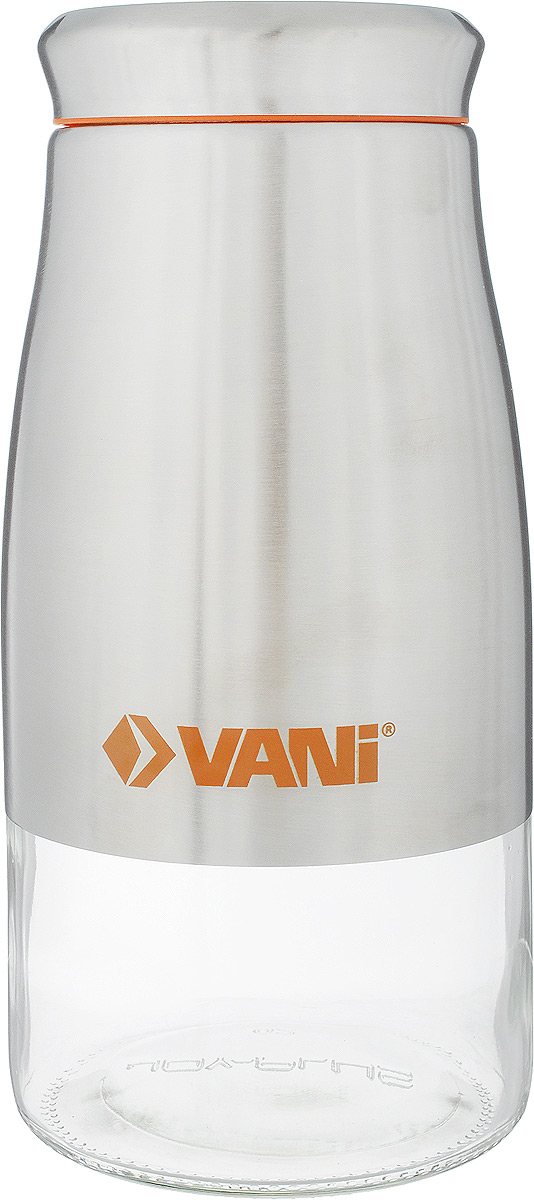 Банка для сыпучих продуктов VANI, 1,7 лV9003 Банка для сыпучих продуктов VANI, 1,7 лV9003Банка для хранения сыпучих продуктов VANI станет незаменимым аксессуаром на любой кухне. Она предназначена для компактного хранения сыпучих продуктов, что позволяет экономить место на полке. Ее корпус изготовлен из экологически чистого стекла и высококачественной нержавеющий стали, что обеспечивает длительный срок для эксплуатации изделия. Кроме того, прозрачные стенки данной модели позволяет вам контролировать остаток содержимого в банке. Для наилучшей сохранности продуктов крышка освещена пластиковым уплотнителем. Объем емкости: 1,7 л. Размер: 24 х 11 х 11 см.