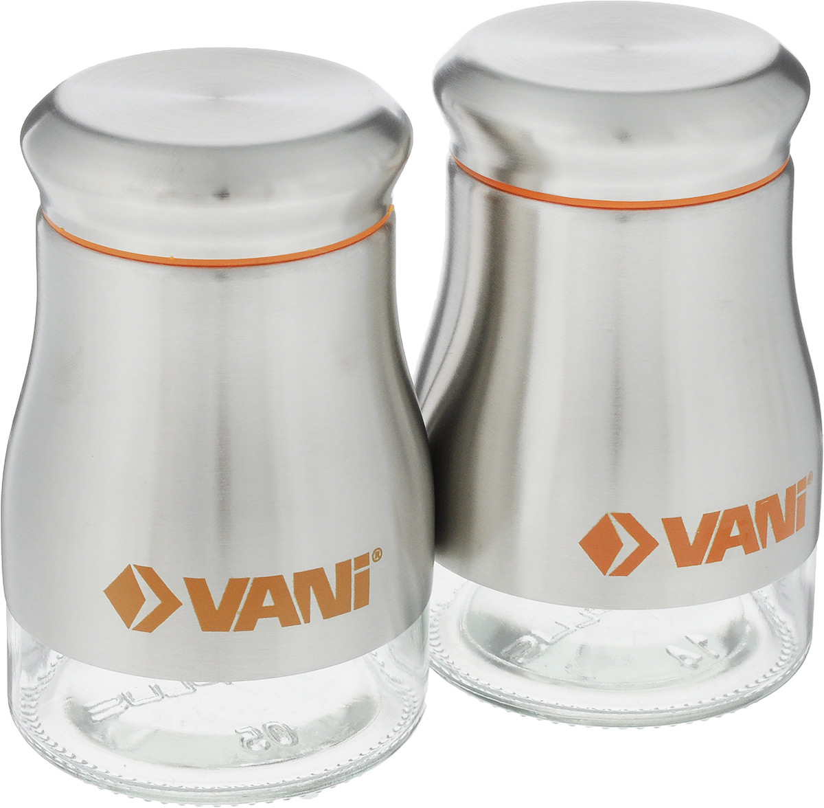 Набор банок для специй VANI, 150 мл, 2 штV9036 Набор банок для специй VANI, 150 мл, 2 штV9036Банки для специй VANI изготовлены из стекла с обрамлением из нержавеющей стали. Съемное сито оснащено отверстиями двух размеров. Банки оснащены плотно закрывающимися крышками из нержавеющей стали и пластика. Оригинальные баночки для специй сохранят свежесть и вкус ваших специй. Наслаждайтесь приготовлением пищи с набором для специй VANI. Во избежание повреждений поверхности не используйте для мытья металлические губки, абразивные материалы, хлор и кислотосодержащие очистители. Диаметр емкости (по верхнему краю): 4 см. Высота емкости (с учетом крышки): 9,5 см.