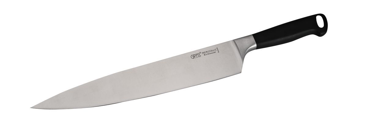 Нож поварской Gipfel Professional Line, длина лезвия 26 см6754 Нож поварской Gipfel Professional Line, длина лезвия 26 см6754Компания Gipfel использует для производства кухонных ножей высокоуглеродистую легированную нержавеющую сталь (с повышенным содержанием углерода). Ножи из высокоуглеродистой нержавеющей стали относятся к ножам более высокого класса. Эти ножи сочетают в себе все самые лучшие свойства углеродистой и нержавеющей стали. Высокое содержание углерода способствует долгому сохранению заточки, а нержавеющая сталь обеспечивает устойчивость к коррозии и пятнообразованию. Ножи из высокоуглеродистой стали имеют в составе сплава дополнительные элементы, например, молибден, ванадий. Их наличие способствует увеличению твёрдости, времени сохранения заточки и режущей способности. Для производства кухонных ножей Gipfel используются две разновидности высокоуглеродистой стали - X30Cr13 и X50CrMoV15. Благодаря технологиям ножи Gipfel прекрасно держат заточку, не ржавеют, очень прочны и легки в использовании и уходе.