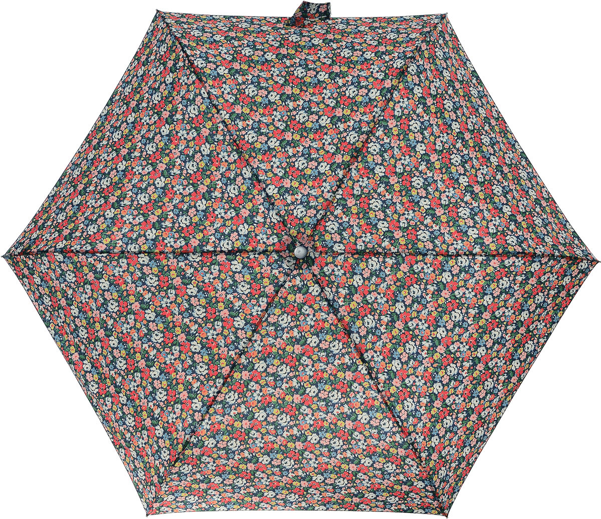Зонт женский Cath Kidston Minilite, механический, 3 сложения, цвет: синий, мультиколор. L768-2853L768-2853 MewsDitsyBlue Зонт женский Cath Kidston Minilite, механический, 3 сложения, цвет: синий, мультиколор. L768-2853L768-2853 MewsDitsyBlueСтильный механический зонт Cath Kidston Minilite в 3 сложения даже в ненастную погоду позволит вам оставаться элегантной. Облегченный каркас зонта выполнен из 8 спиц из фибергласса и алюминия, стержень также изготовлен из алюминия, удобная рукоятка - из пластика. Купол зонта выполнен из прочного полиэстера. В закрытом виде застегивается хлястиком на липучке. Яркий оригинальный цветочный принт поднимет настроение в дождливый день. Зонт механического сложения: купол открывается и закрывается вручную до характерного щелчка. На рукоятке для удобства есть небольшой шнурок, позволяющий надеть зонт на руку тогда, когда это будет необходимо. К зонту прилагается чехол с небольшой нашивкой с названием бренда. T???? зонт компактно располагается в кармане, сумочке, дверке автомобиля.