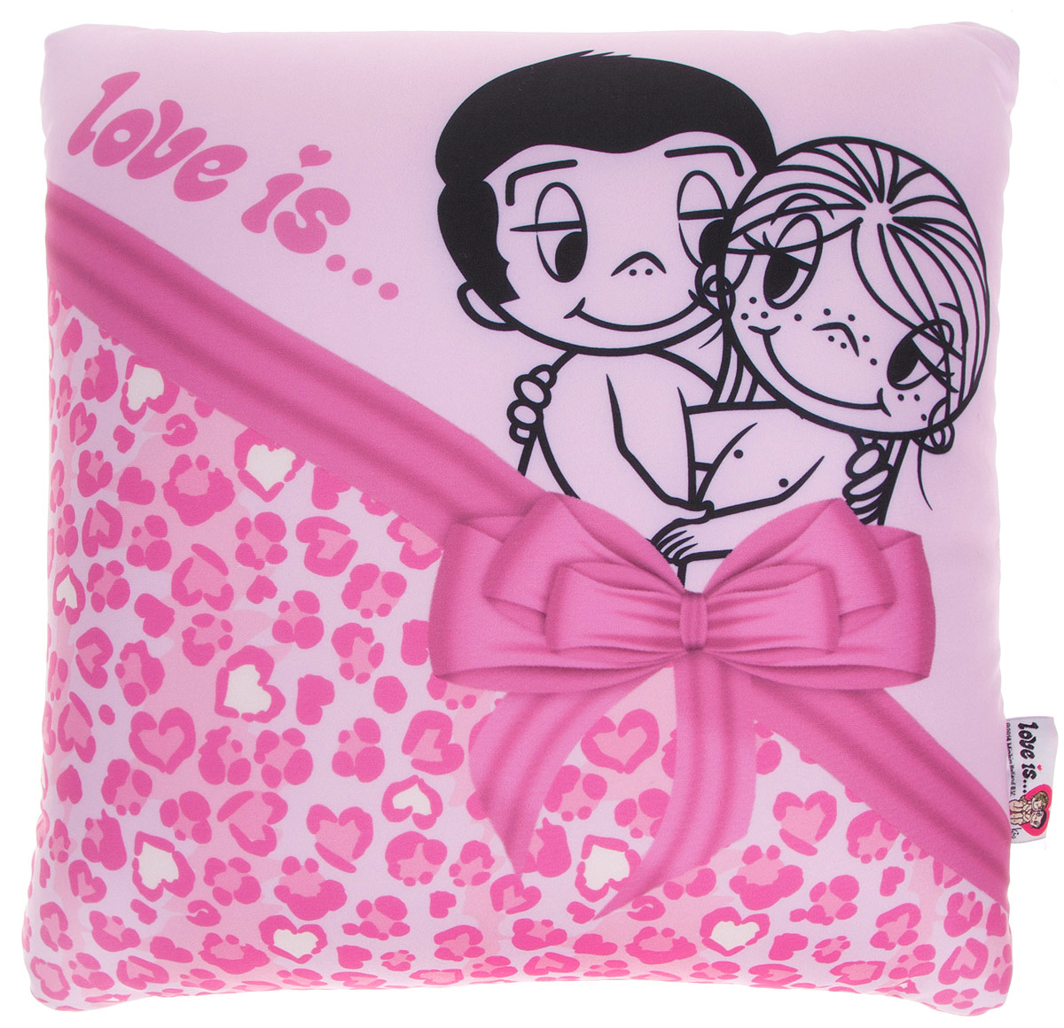 Maxi Toys Подушка Love Is цвет розовыйMT-H091405 Maxi Toys Подушка Love Is цвет розовыйMT-H091405Яркая и оригинальная подушка Maxi Toys Love Is станет отличным аксессуаром к интерьеру любой детской комнаты! Подушка украшена принтом с изображением героев комикса новозеландской художницы Ким Касали Love Is, известным у нас в стране по вкладышам одноименной жевательной резинки. Мягкую подушку можно взять с собой в путешествие - в самолете и автомобиле положить ее под голову во время отдыха, а наполнение в виде маленьких полимерных шариков будет отлично снимать стресс. Размер подушки: 32 см х 32 см х 14 см.
