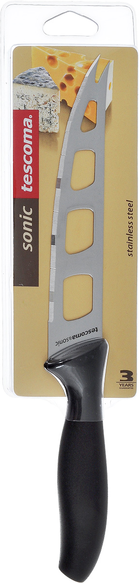 Нож для сыра Tescoma Sonic, длина лезвия 14 см862032 Нож для сыра Tescoma Sonic, длина лезвия 14 см862032Нож для сыра Tescoma Sonic превосходно подходит для нарезки твердых и мягких сыров, также на конце лезвия имеется вилка - для сервировки сыра. Нож изготовлен из высококачественной нержавеющей стали. Специальный дизайн и угол лезвия ножа позволяют резать сыр таким образом, что он не будет ломаться. Длина лезвия: 14 см. Длина ножа: 27 см.