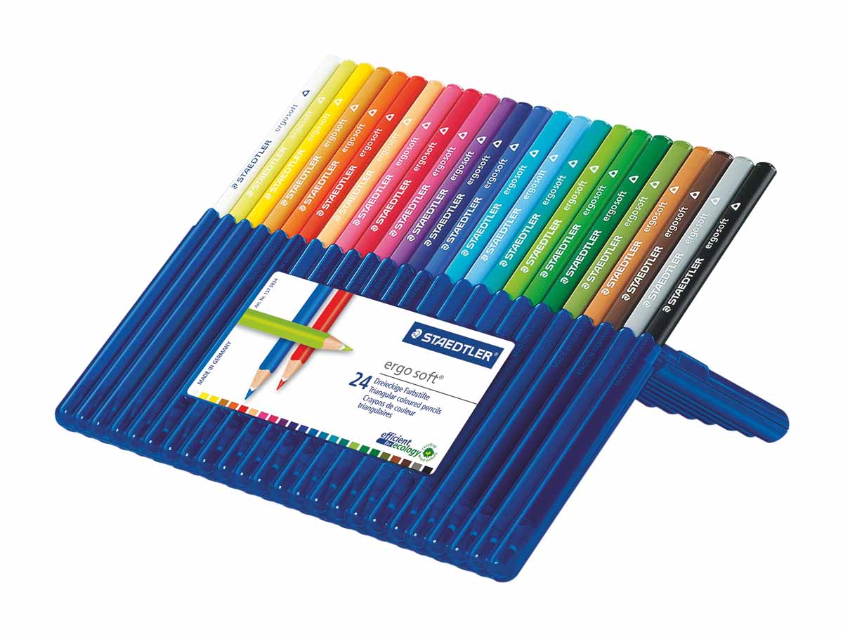 Staedtler Набор цветных карандашей Ergosoft 157 24 цвета157SB2410 Staedtler Набор цветных карандашей Ergosoft 157 24 цвета157SB2410Набор цветных карандашей трехгранной формы для удобного и легкого письма, Staedtler. Содержит 24 цвета в ассортименте. Карандаши упакованы в пластиковый футляр, который легко превращается в удобную настольную подставку. Широкий выбор возможностей для рисования.