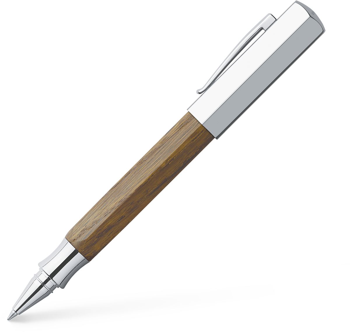 Faber-Castell Ручка роллер Ondoro Smoaked Oak147518 Faber-Castell Ручка роллер Ondoro Smoaked Oak147518Роллер высшего качества корпус изготовлен из дымчатого дуба один конец из хромированного шлифованного металла упругий клип черный стержень с быстросохнущими чернилами индивидуальная подарочная упаковка