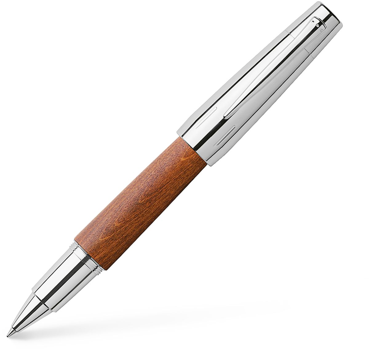 Faber-Castell Ручка роллер E-motion Birnbaum цвет светло-коричневый148205 Faber-Castell Ручка роллер E-motion Birnbaum цвет светло-коричневый148205Роллер высшего качества корпус изготовлен из грушевого дерева светло-коричневого оттенка оба конца из хромированного шлифованного металла упругий клип черный стержень с быстросохнущими чернилами индивидуальная подарочная упаковка