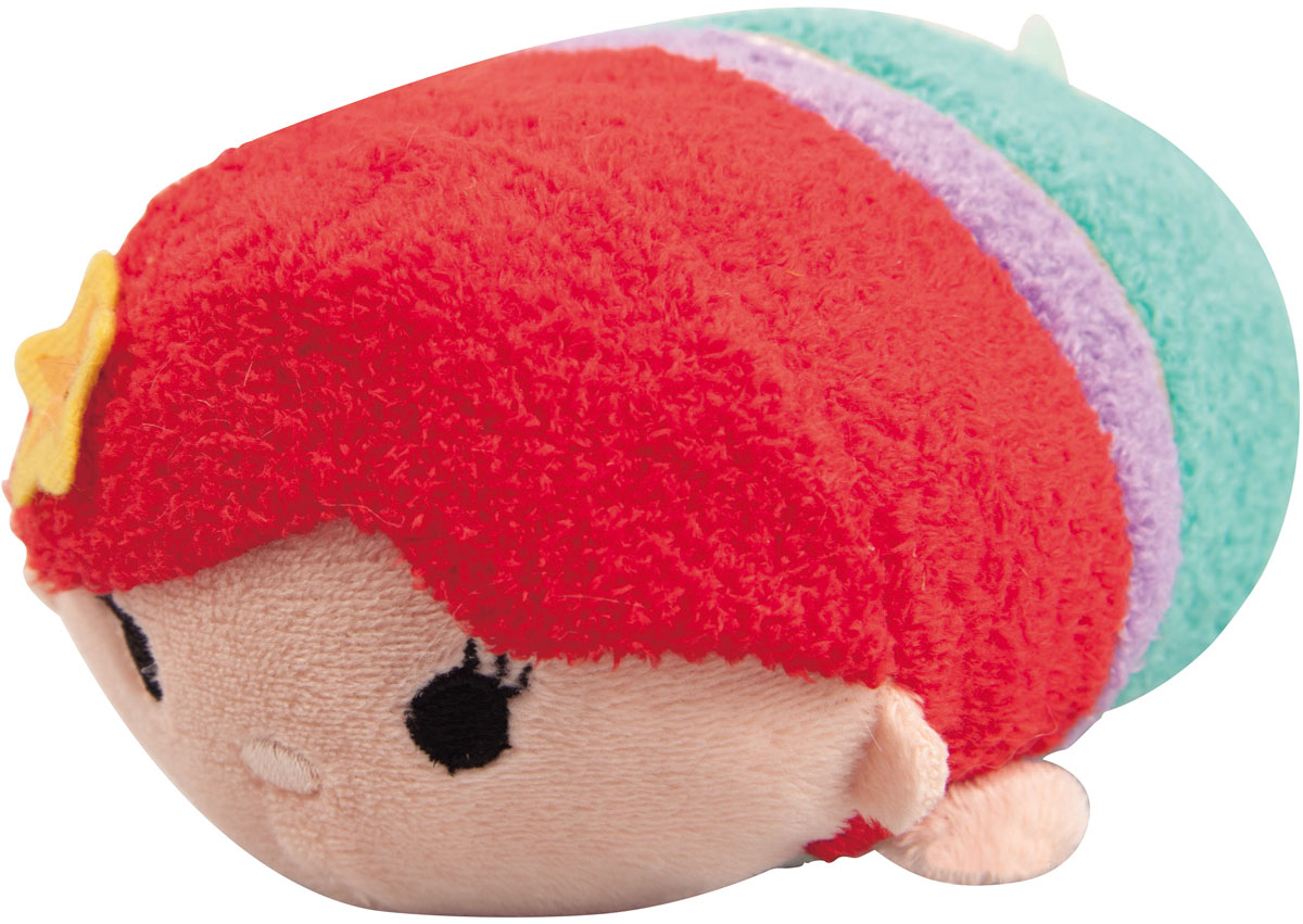 Tsum Tsum Мягкая озвученная игрушка Ariel 13 см5866Q_Ariel Tsum Tsum Мягкая озвученная игрушка Ariel 13 см5866Q_ArielTsum Tsum - это любимые герои из мультфильмов Disney необычной продолговатой формы. Милые игрушки интересно коллекционировать и разыгрывать с ними сценки: как из мультфильмов, так и свои собственные. Мягкая игрушка Ariel порадует и развеселит ребенка, ведь при нажатии на нее, игрушка издает забавные звуки и у нее светятся щечки. Игрушка работает от незаменяемых батареек.