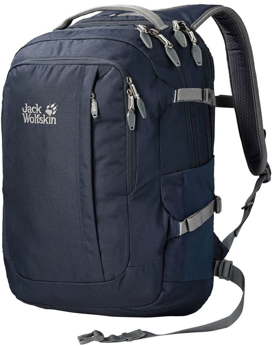 Рюкзак Jack Wolfskin Jack.Pot De Luxe, цвет: темно-синий. 2005231-10102005231-1010 Рюкзак Jack Wolfskin Jack.Pot De Luxe, цвет: темно-синий. 2005231-10102005231-1010Вместительный и надежный рюкзак Jack Wolfskin позволит захватить с собой в поездку все самые необходимые вещи. Конструкция отличается удобной мягкой спинкой, регулируемыми плечевыми лямками и множеством практичных карманов. Модель выполнена из устойчивого к истиранию, суперпрочного синтетического материала Armatech Plus 600D, что гарантирует длительность эксплуатации на долгие десятки лет. Минимализм в оформлении и максимум функциональности удачно сочетаются в эргономичном дизайне, который дополнен жесткой ручкой для переноски и ремешками-утяжками по бокам. Усиленные углы, блокираторы на молниях для безопасности, нагрудный ремень и съемные отделения для ноутбука и планшета делают рюкзак незаменимым для поездок, прогулок по городу и повседневного использования. Эмблема немецкой торговой марки Jack Wolfskin с фирменной «лапой» завершает дизайн модели.