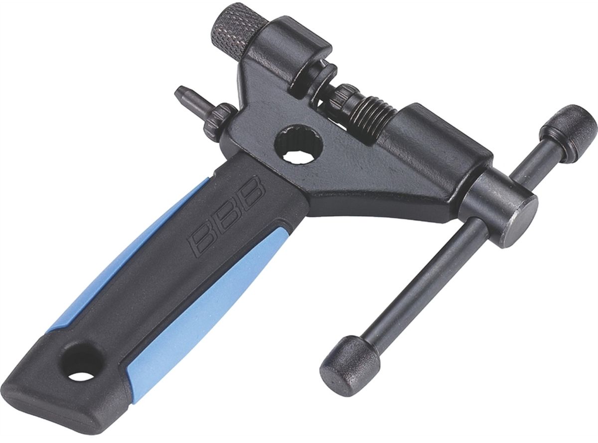 Выжимка цепи BBB Nautilus IIBTL-05 Выжимка цепи BBB Nautilus IIBTL-05Профессиональная выжимка для цепи. Подходит к любым цепям, включая 11-скоростные. Для Campagnolo - до 10-скоростных. Регулируется в зависимости от толщины цепи. Из прочной стали с удобной резиновой ручкой. Запасной пин в комплекте.