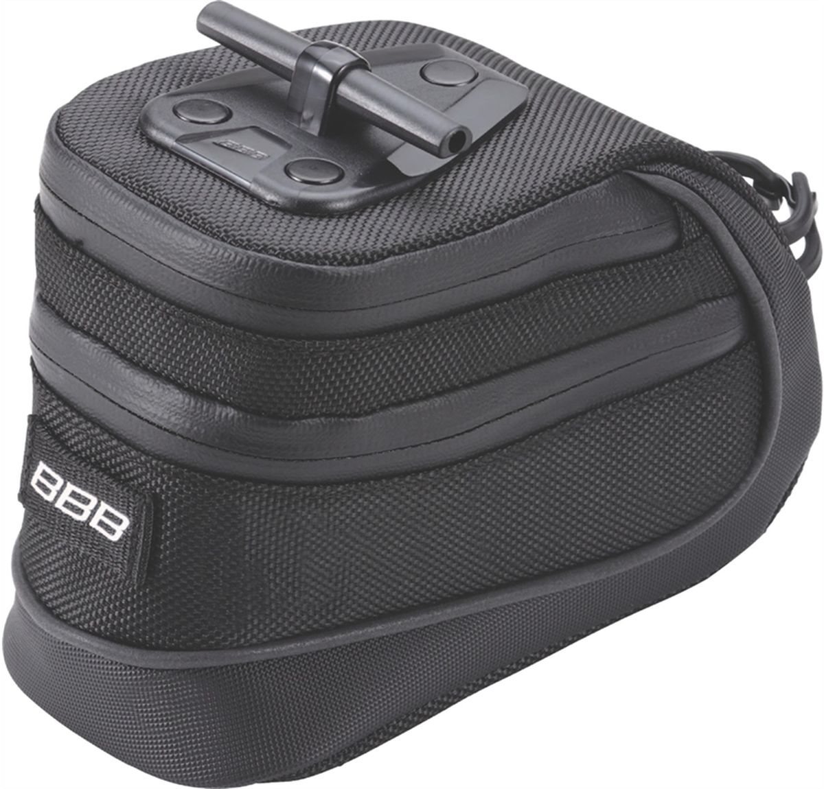 Велосумка под седло BBB StorePack, цвет: черный. Размер LBSB-12L Велосумка под седло BBB StorePack, цвет: черный. Размер LBSB-12LСамая технологичная подседельная сумка в линейке - применяются лучшие материалы и новейшие технологии. Синяя подкладка для лучшей видимости содержимого. Эластичный ремешок и карман для простоты организации содержимого вашей сумочки. Водонепроницаемая молния с фиксатором для дополнительной безопасности и абсолютно бесшумная при езде. Крепление для заднего габарита-LED фонарика. Черная светоотражающая полоска для лучшей видимости. Т-образная система крепления для быстрой установки и снятия. Резиновый ремешок крепления к подседельному штырю для надёжной фиксации сумочки и во избежание повреждений лайкровых шорт и подседельного штыря. Большая сумка(L) разделена на два отсека. Верхний отсек отлично подходит для хранения кошелька, ключей, или документов. Размеры: L (750см3)