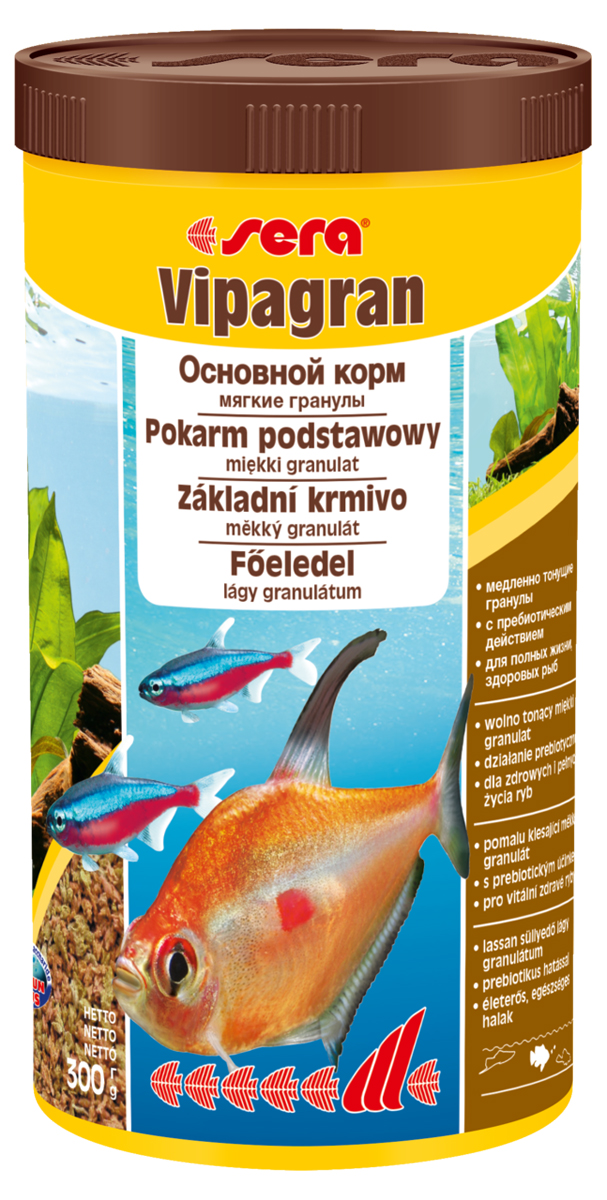 Корм для рыб Sera Vipagran, 1 л (300 г)0203 Корм для рыб Sera Vipagran, 1 л (300 г)0203Корм для рыб Sera Vipagran - основной корм для всех видов рыб, главным образом кормящихся в средних слоях воды. Корм выполнен в виде медленно тонущих мягких гранул. Корм медленно опускается на дно, что позволяет полакомиться всем рыбам и предотвращает излишнее засорение грунта. Благодаря особому процессу обработки гранулы становятся мягкими сразу после попадания в воду и не разбухают в желудке рыб. Мелкие рыбы могут откусывать от гранул небольшие кусочки. Благодаря мягкой эластичной структуре частиц этот вкусный сбалансированный корм также подходит для рыб с очень маленьким ртом и узкой глоткой. Тщательно подобранные ингредиенты корма с пребиотическим действием способствуют здоровью и жизнестойкости рыб. Гранулы великолепно усваиваются организмом рыб. Формула Vital-Immun-Protect гарантирует вашим рыбам прекрасное здоровье, укрепление иммунитета и обилие жизненных сил. Ингредиенты: кукурузный крахмал, пшеничная клейковина, рыбная мука, цельный яичный порошок, казеинат...
