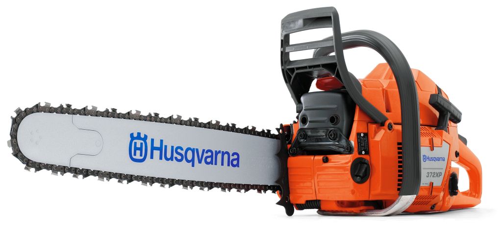 Бензопила Husqvarna 372XP9657029-18 Бензопила Husqvarna 372XP9657029-18Бензопила цепная HUSQVARNA 372 XP – мощная профессиональная пила XP-серии последнего поколения с продольноузким корпусом, продуманной эргономикой и низким уровнем обеспечивают высокую эффективность и не требуют значительных усилий от оператора. Благодаря легкому весу и эргономичному дизайну пила HUSQVARNA 372 XP чрезвычайно удобна и маневренна.