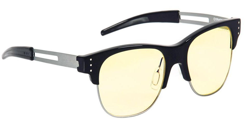Gunnar Optiks Cypher компьютерные очкиCYP-00101 Gunnar Optiks Cypher компьютерные очкиCYP-00101Классический дизайн оправы в сочетании с современной технологией. GUNNAR Cypher –компьютерные очки, объединяющие крафтовые материалы с ультрасовременной нержавеющей сталью. Модель оснащена специально-разработанными металлическими петлями и гибкими дужками, что создаёт комфорт при длительном ношении. В заключении, Cypher незаменимая вещь при работе с компьютером. Ширина линзы: 55 мм. Мостик носа: 15 мм. Длина дужки: 130 мм. Вес: 20 гр. (без упаковки)