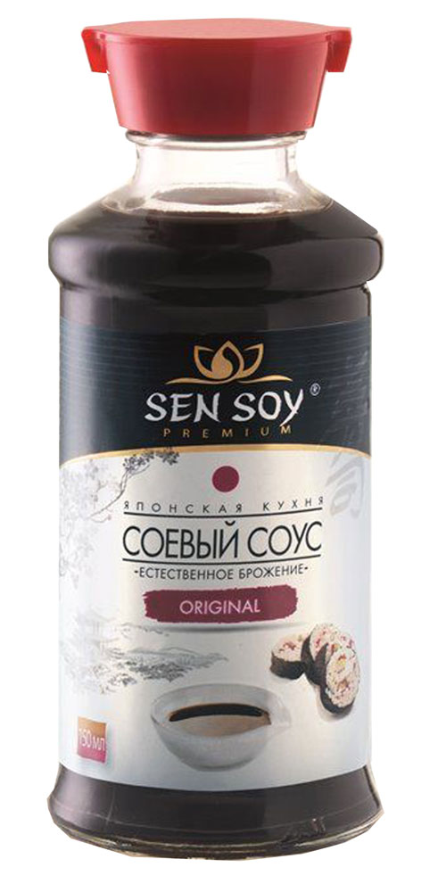 Sen Soy Соевый соус, 150 мл (диспенсер)4607041134181 Sen Soy Соевый соус, 150 мл (диспенсер)4607041134181Соевый соус Сэн Сой Премиум Original готовится методом естественного брожения и подвергается более длительной выдержке по сравнению с обычным соевым соусом, поэтому его отличает более насыщенная консистенция и особенные неповторимые оттенки вкуса. Соевый соус Original производится под чутким контролем технологов на единственном в России заводе, использующем для производства соевых соусов только традиционную методику, без применения вредных кислот и щелочи. Соевый соус Original – это натуральный премиальный продукт. Эргономичная форма бутылочки удобна в повседневном использовании, а ее стильный и современный дизайн прекрасно вписывается в любой кухонный интерьер. Еще одно неоспоримое преимущество соевого соуса Original - это крышка-дозатор, с двумя отверстиями, которая позволяет наливать соус небольшими порциями.