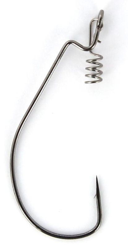 Крючки офсетные Yoshi Onyx Offset Hook Long Big Eye, with Spring 1/0, 5 шт97451 Крючки офсетные Yoshi Onyx Offset Hook Long Big Eye, with Spring 1/0, 5 шт97451Удлиненные офсетные кованные крючки Yoshi Onyx Offset Hook Long Big Eye с химической заточкой выполнены из высококачественной стали. Но острота и прочность это не главные их достоинства. Во-первых, крючки спроектированы с увеличенным ушком, благодаря чему, теперь не придется тщательно выбирать для них разборный груз. Даже самая толстая проволока любой чебурашки с легкостью пройдет в ушко. Это обеспечит подвижность и легкость шарнирного монтажа. А во-вторых, производитель положил в упаковку еще и волшебный бонус - пружинки для монтажа силиконовых приманок. Пружинки нужны для того, чтобы при поклевках приманка, как это частенько бывает не измочаливалась и не рвалась. Наши эксперты заметили, что при монтаже силикона на пружину, приманка живет в несколько раз дольше, чем при ее классическом монтаже на офсетный крючок.