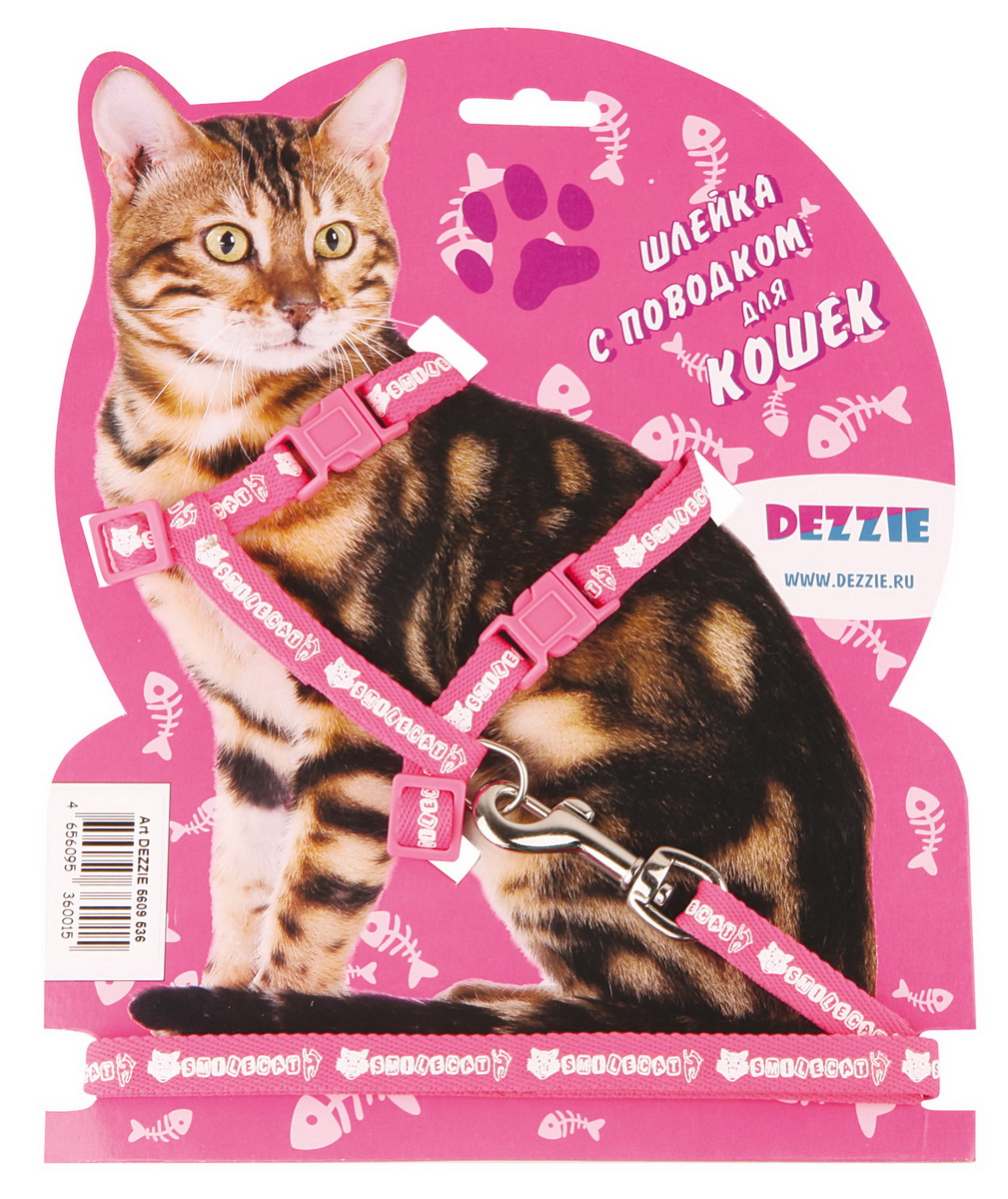 Шлейка для кошек Dezzie, с поводком, ширина 1 см, обхват груди 27-46 см, цвет: розовый, белый. 56095385609538 Шлейка для кошек Dezzie, с поводком, ширина 1 см, обхват груди 27-46 см, цвет: розовый, белый. 56095385609538Шлейка Dezzie, изготовленная из прочного нейлона, подходит для кошек крупных размеров. Крепкие пластиковые элементы делают ее надежной и долговечной. Обхват шлейки регулируется при помощи пряжек. В комплект входит поводок из нейлона, который крепится к шлейке с помощью металлического карабина. Шлейка и поводок оформлены изображением. Шлейка - это альтернатива ошейнику. Правильно подобранная шлейка не стесняет движения питомца, не натирает кожу, поэтому животное чувствует себя в ней уверенно и комфортно. Обхват груди: 27-46 см. Ширина шлейки/поводка: 1 см. Длина поводка: 120 см. Длина ошейника: 27-46 см.