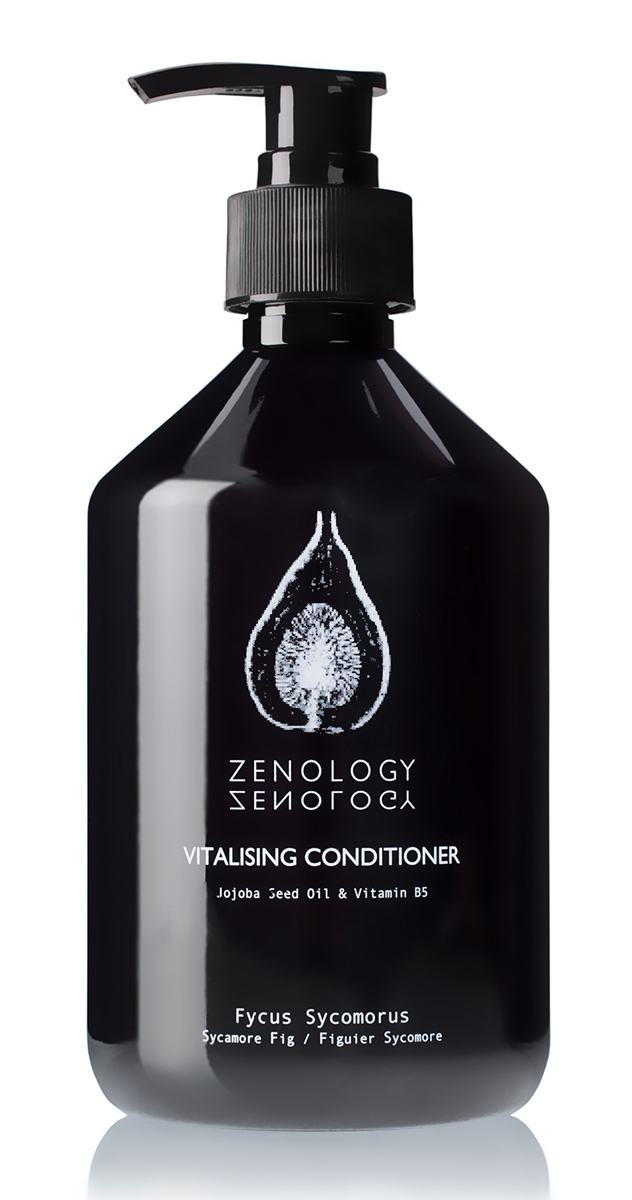 Zenology Восстанавливающий Кондиционер для волос Египетская Фига 500 мл500MLSFCONDI Zenology Восстанавливающий Кондиционер для волос Египетская Фига 500 мл500MLSFCONDIКондиционер подходит для всех типов волос, делает их послушными и блестящими, нежно увлажняет и питает кожу головы. В состав входят: целебное масло жожоба и бодрящая перечная мята.