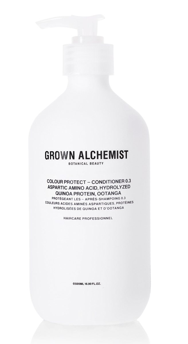 Grown Alchemist Кондиционер для окрашеных волос 500 млGRA0166 Grown Alchemist Кондиционер для окрашеных волос 500 млGRA0166Кондиционер запечатывает краску и блеск в структуре волоса, благодаря чему цвет волос долго остается таким же, как сразу после окрашивания. Он также защищает волосы от УФ-повреждений, воды и стресса, вызванного воздействием окружающей среды. Кондиционер облегчает расчесывание, делает волосы блестящими и увлажняет их.