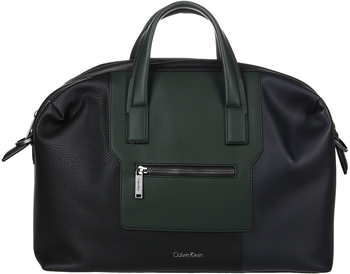 Сумка мужская Calvin Klein Jeans, цвет: черный. K50K502314_9100K50K502314 Сумка мужская Calvin Klein Jeans, цвет: черный. K50K502314_9100K50K502314Мужская сумка Calvin Klein Jeans выполнена из полиуретана. Сумка имеет одно основное отделение, закрывающееся на застежку-молнию. Внутри модель имеет прорезной карман на застежке-молнии и два накладных открытых кармана. Передняя сторона сумки дополнена врезным карманом на молнии. Изделие оснащено двумя удобными ручками и съемным плечевым ремнем.
